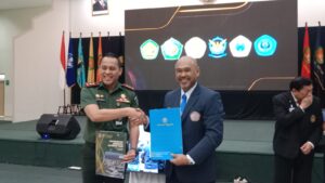 Universitas Hang Tuah Tandatangani 5 MoU, 10 PKS, dan 20 IA Bersama Lima Perguruan Tinggi di bawah matra TNI dan Polri