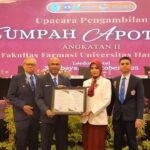 Fakultas Farmasi Universitas Hang Tuah Cetak 30 Apoteker Profesional