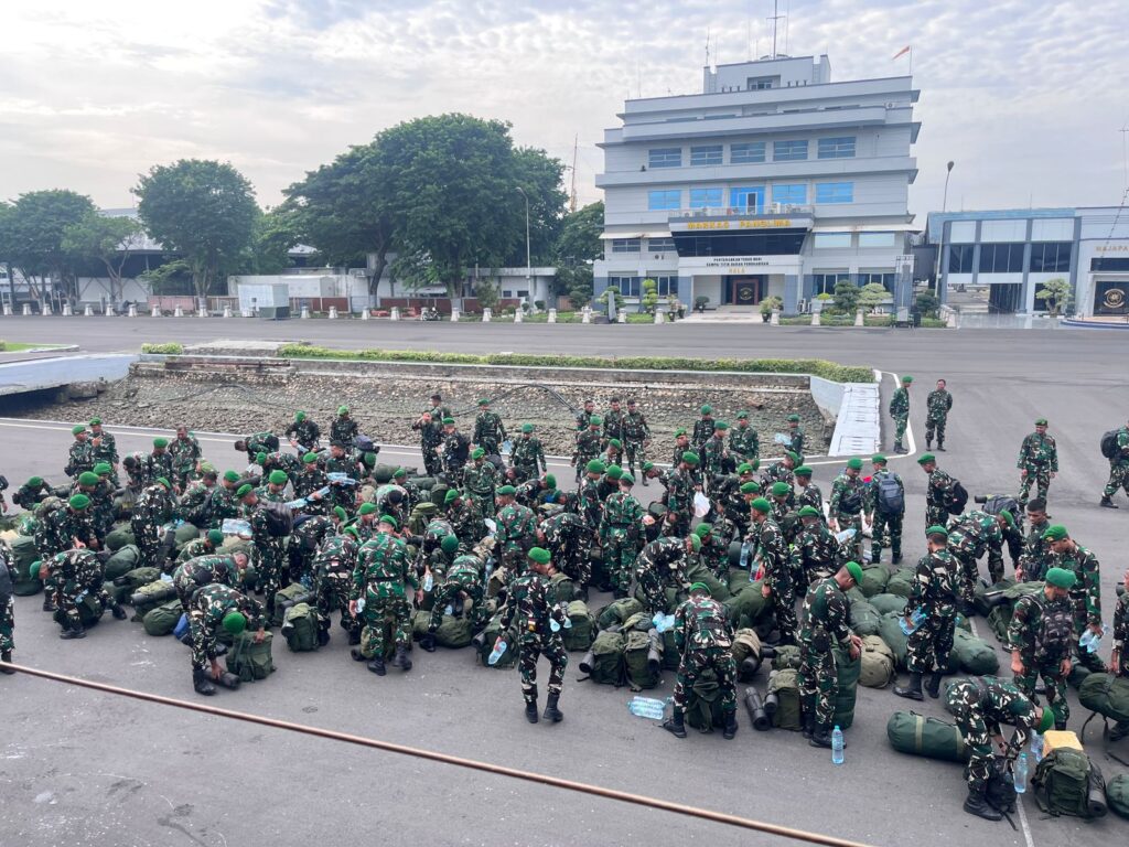 KRI Makassar-590 Embarkasi Pasukan dan Bantuan Kemanusiaan, Wujud Kepedulian TNI AL untuk Aceh