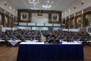 Perkuat Soliditas dan Kesiapan Tempur, Perwira Koarmada II Ikuti Pengarahan Pangkoarmada RI