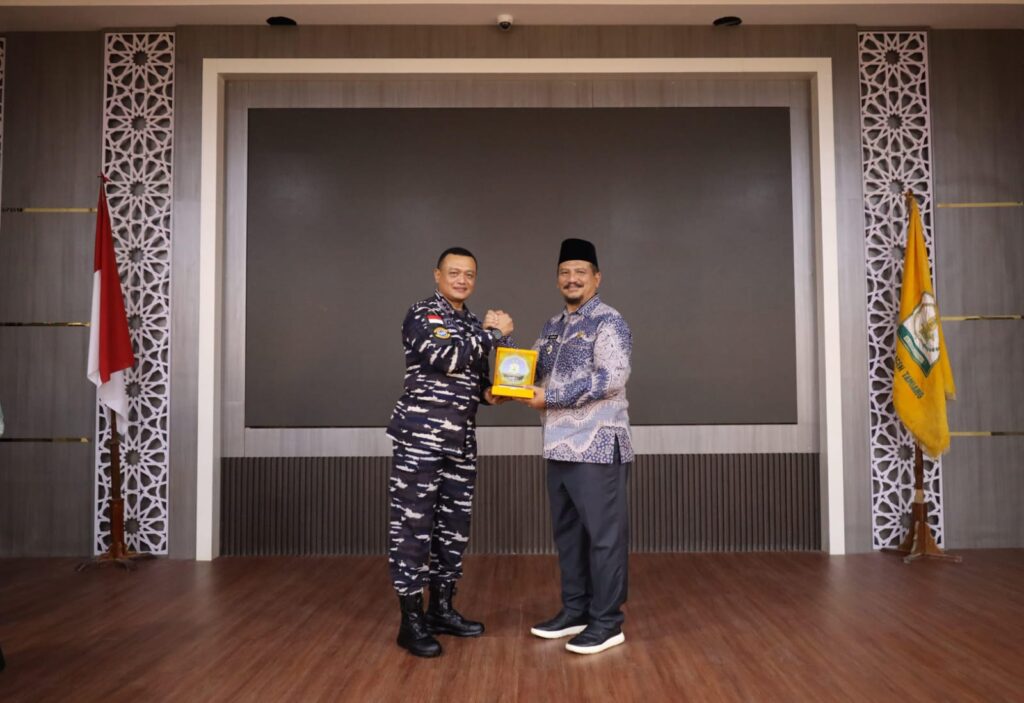 Dari Ruang Kerja ke Garis Depan Bencana, Dankodaeral I dan Bupati Aceh Tamiang Perkuat Sinergi Untuk Masyarakat