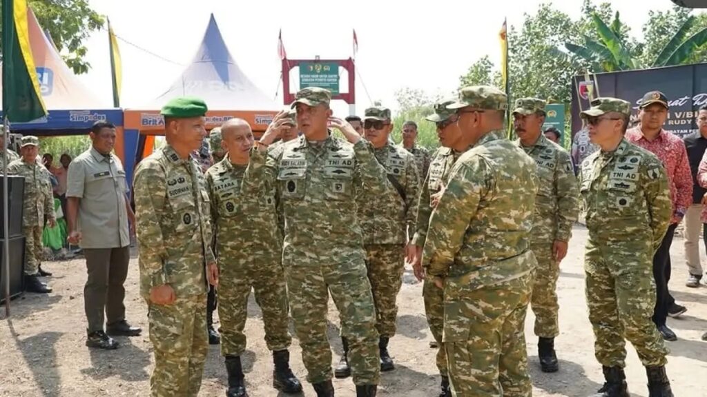Pangdam V/Brawijaya Tinjau Lokasi Yonif TP dan Jembatan Perintis Garuda di Mojokerto