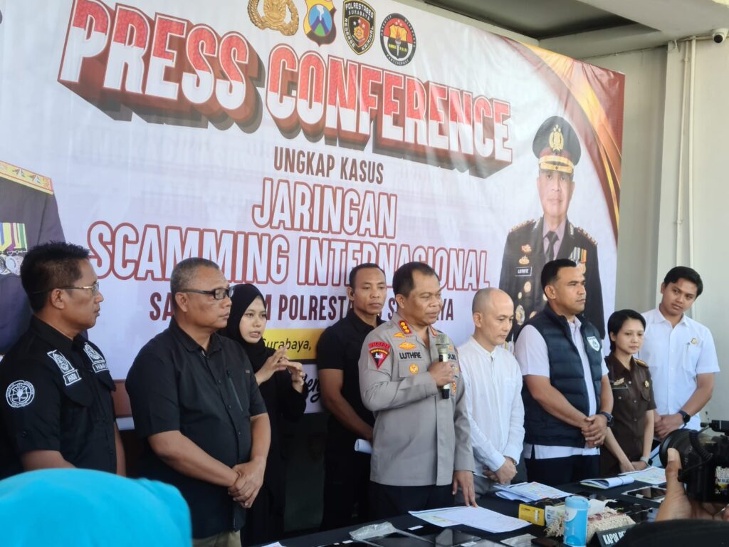Polrestabes Surabaya Amankan 45 Tersangka Hasil Pengembangan Penyidikan Kasus Siber Internasional
