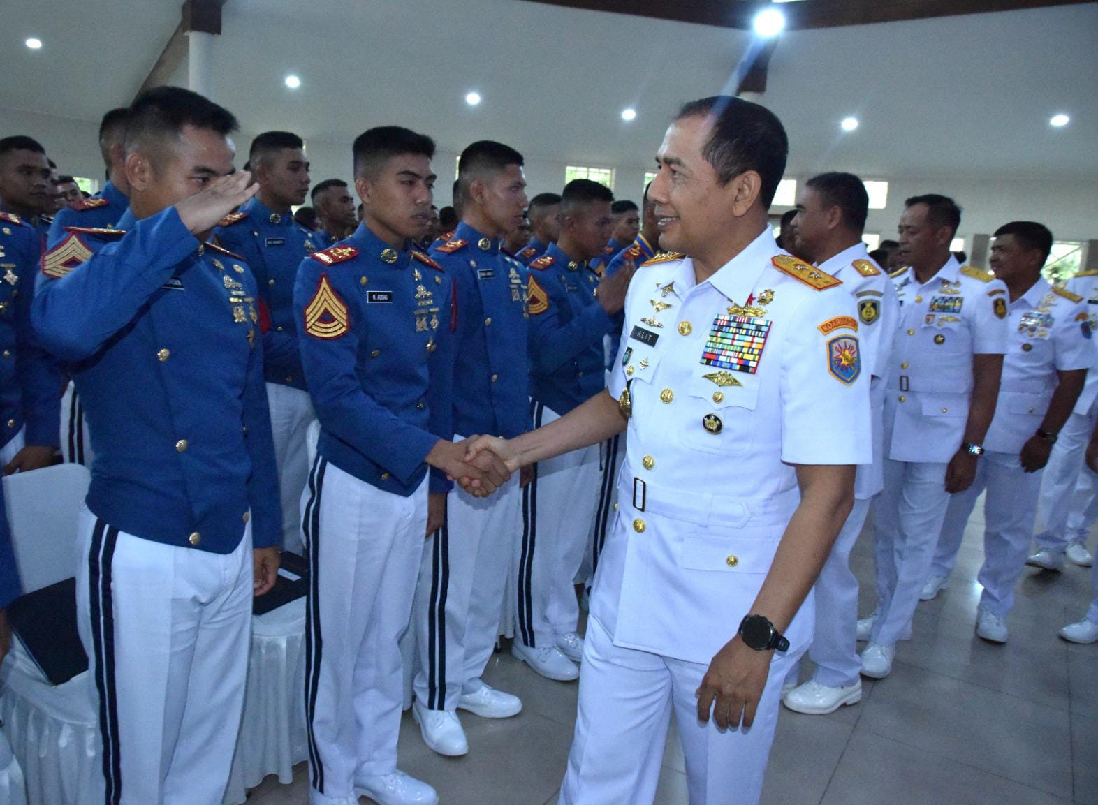 Pangkoarmada II Hadiri Pembekalan Kasal kepada Calon Perwira Remaja AAL Angkatan ke-72