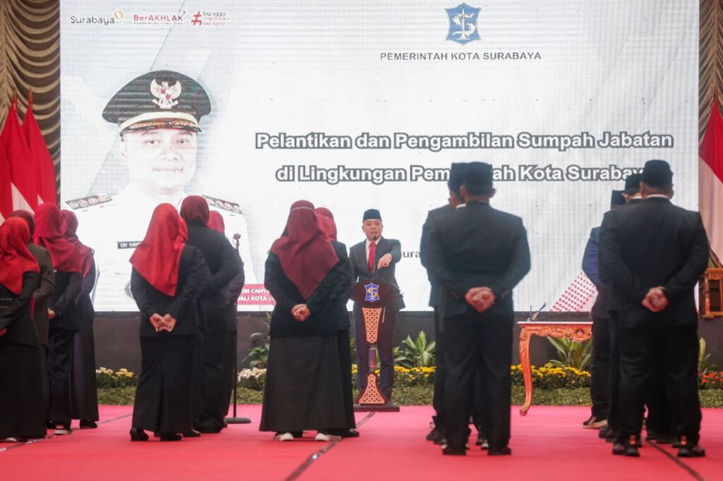 Rotasi 32 ASN Pemkot Surabaya, Wali Kota Eri Cahyadi Lakukan Penyegaran Birokrasi hingga Evaluasi Kasus Pungli