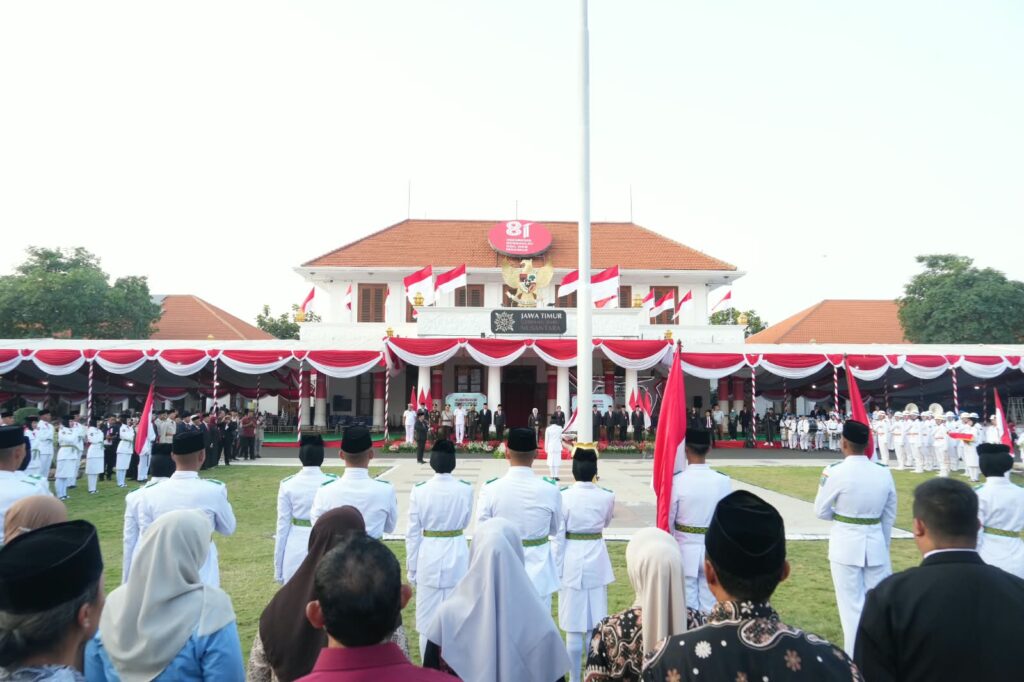 Danrem Hadir di Tengah Paskibraka Jatim, Kobarkan Semangat Generasi Emas Indonesia