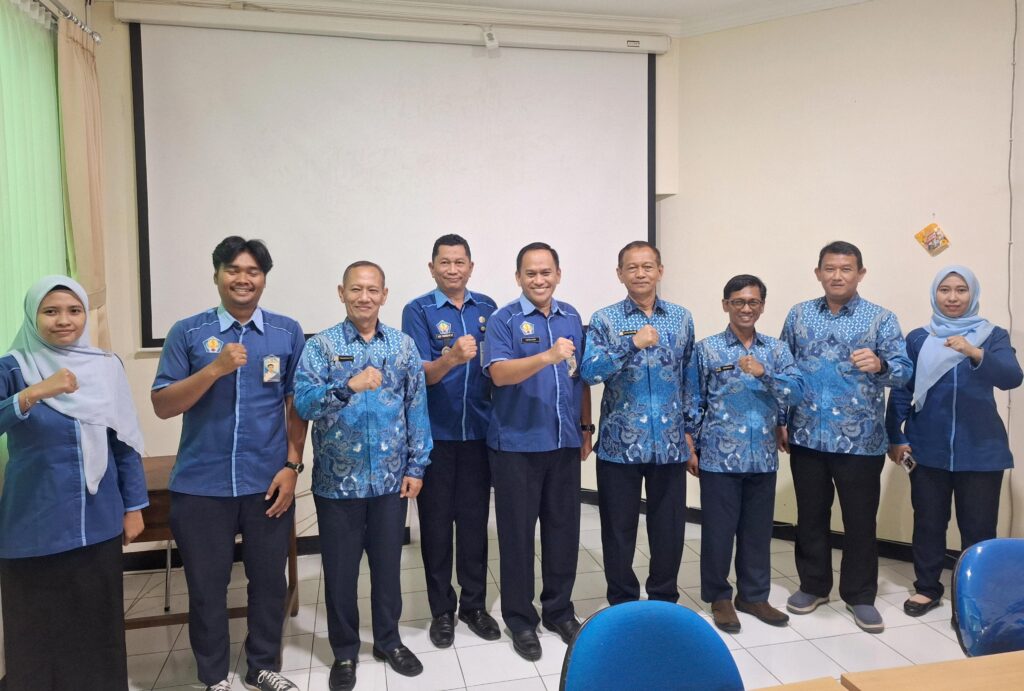 UHT Benchmarking Tata Kelola Asrama Taruna ke Dua Kampus Pelayaran di Semarang