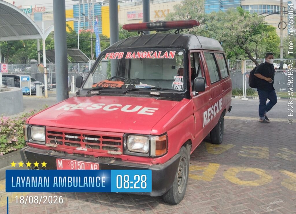Lintas Wilayah Blega-Surabaya, Ambulans FRPB Bangkalan SNIPER 003 Antar Pasien Rujukan ke RSAL dr. Ramelan